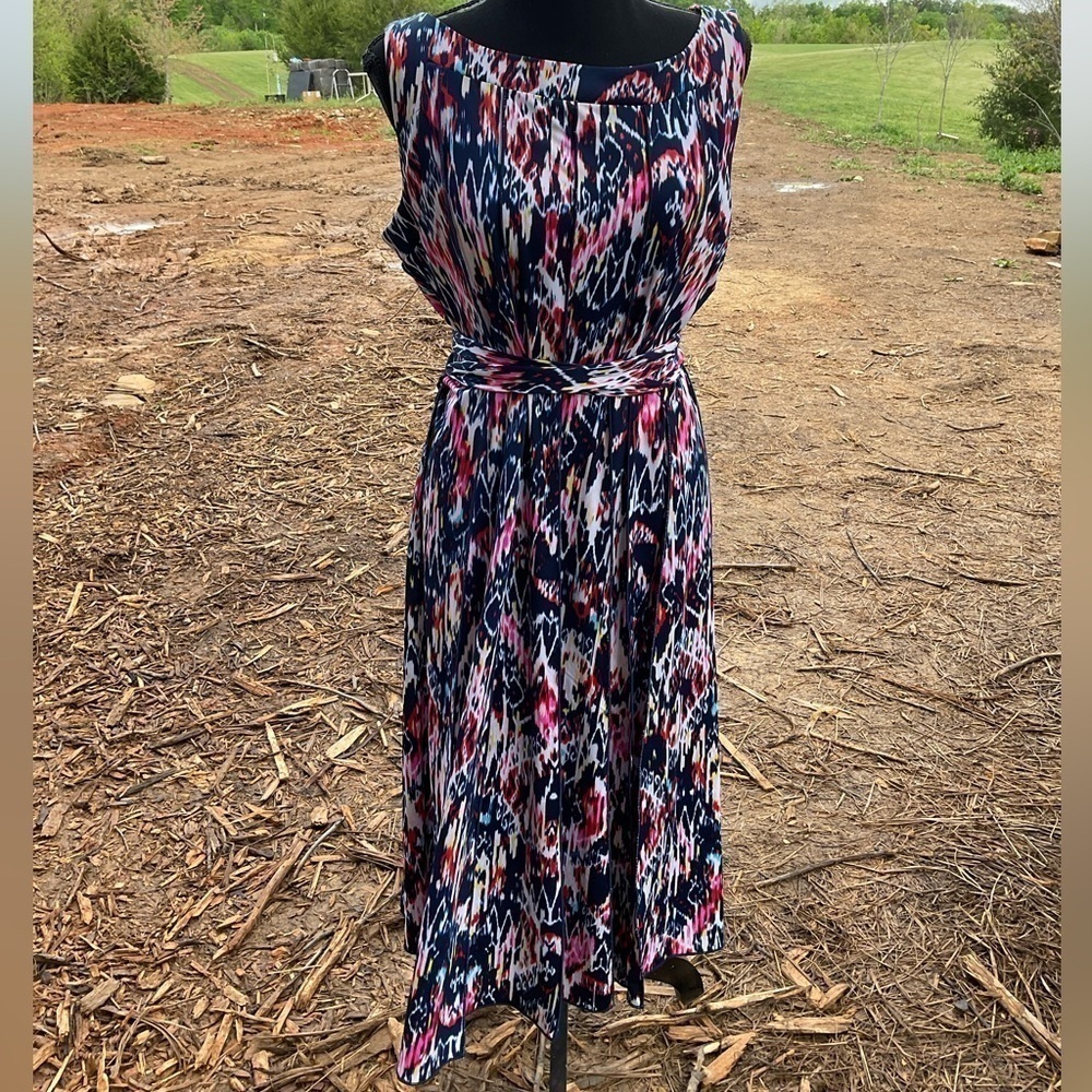 I le New York. dress. Size 16. Sleeveless